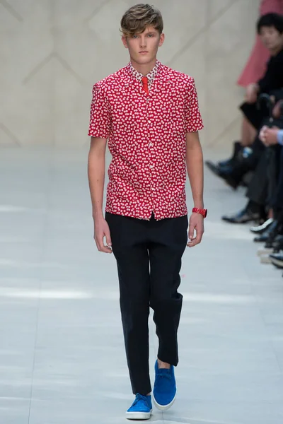 Look 39